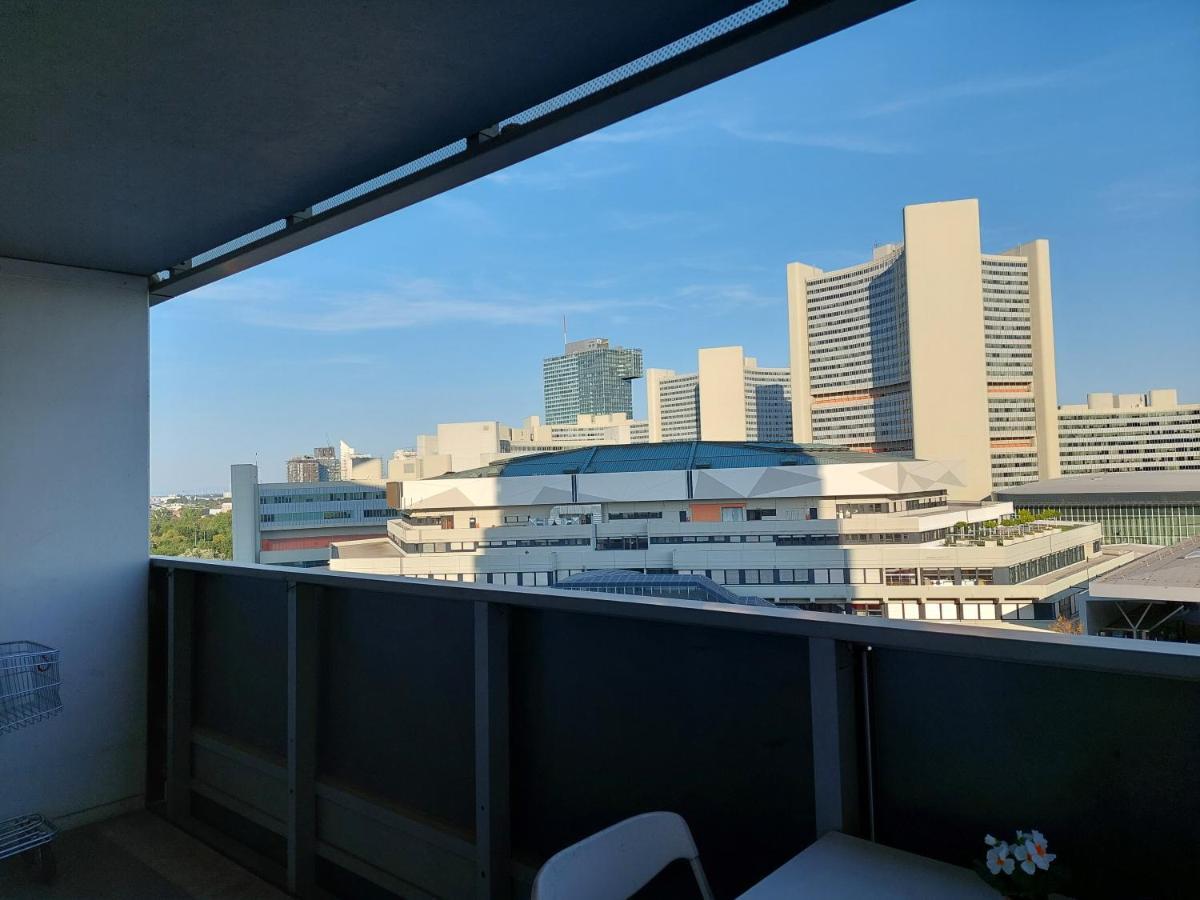 Tower Apartment With Private Terrace Next To Uno Wien Ngoại thất bức ảnh