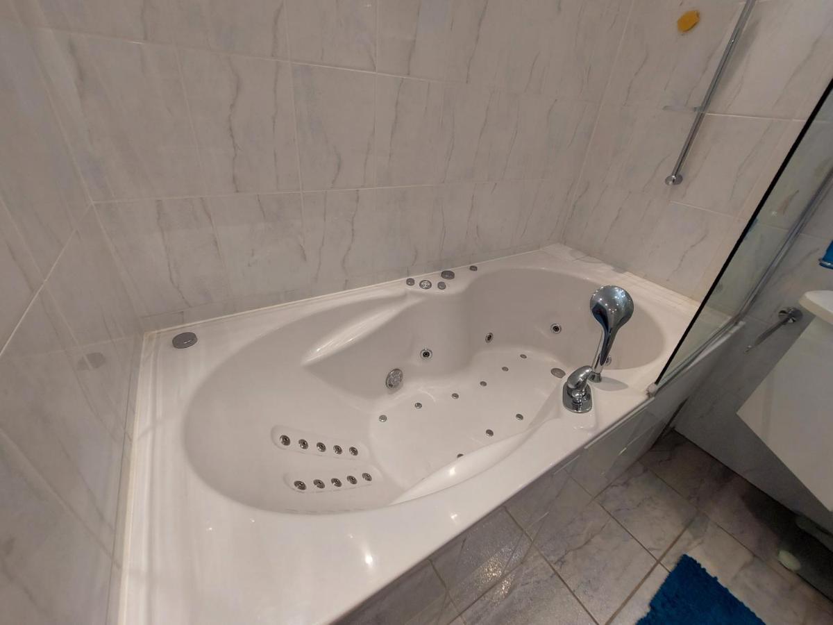 Tower Apartment With Private Terrace Next To Uno Wien Ngoại thất bức ảnh